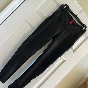 Spanx Black Faux Leather Leggings, Size Large Petite, Excellent Used Condition!